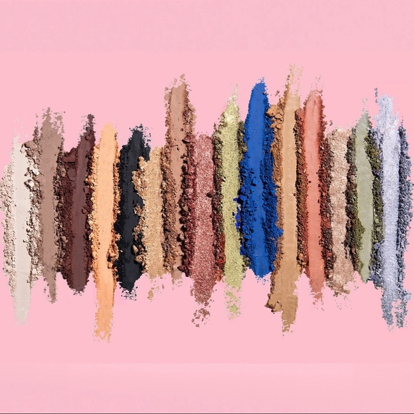 NEW Visionary Eyeshadow Palette by Patrick Starr - Picture 3 of 7